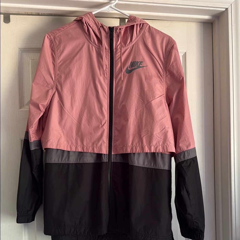Nike Two-Tone Pink and Black Jacket Size S